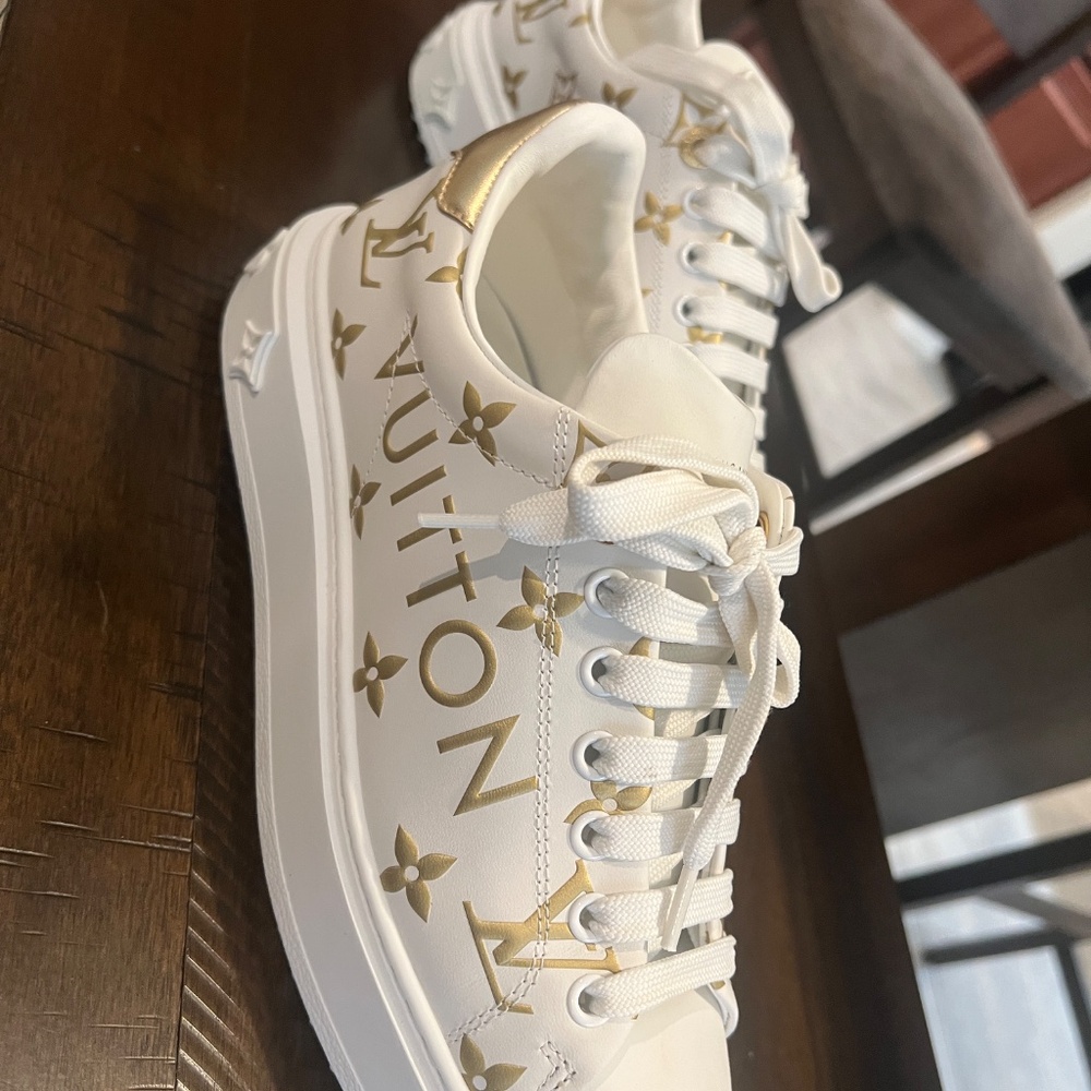 Louis Vuitton shoes - Picture 5 of 5